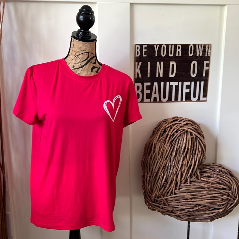 Cute Red Short Sleeve Heart Tee Shirt Nwot